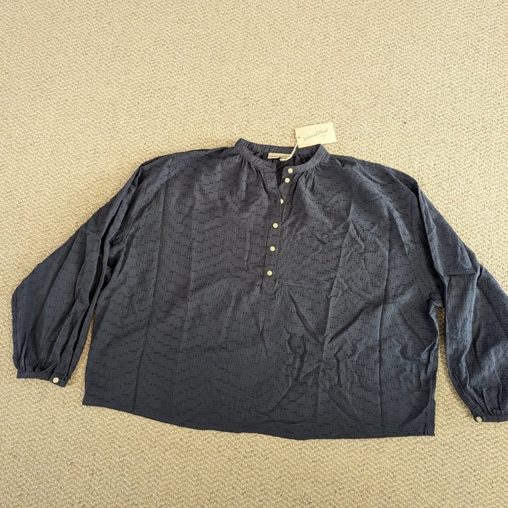 Universal Thread half button blue blouse - Picture 2 of 4